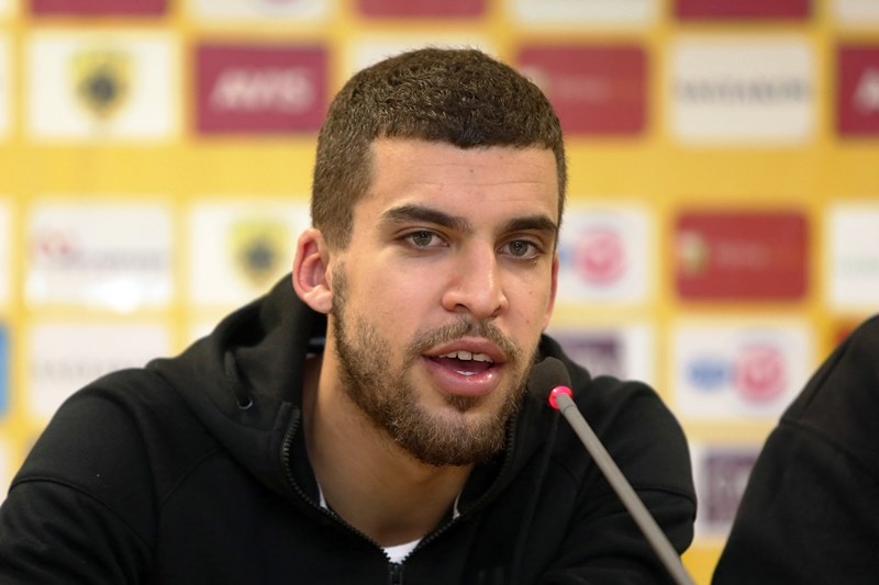 ΑΕΚ: Παρουσίασε Ουίλμπεκιν και φανέλα αλά... ΝΒΑ (photos)