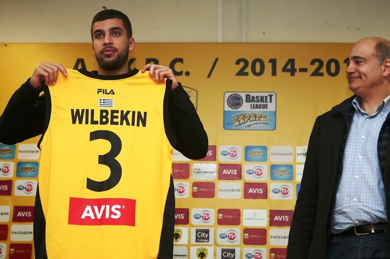 ΑΕΚ: Παρουσίασε Ουίλμπεκιν και φανέλα αλά... ΝΒΑ (photos)