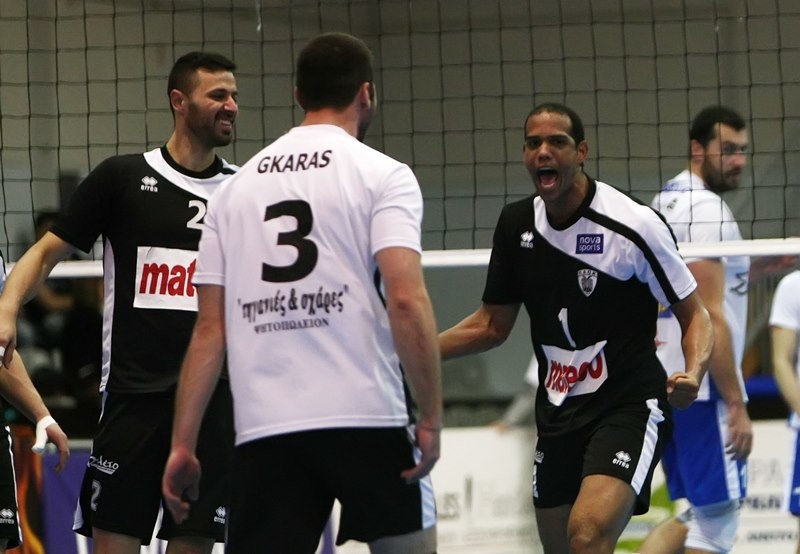ΠΑΟΚ: Πρώτος και στο πρωτάθλημα! (photos)
