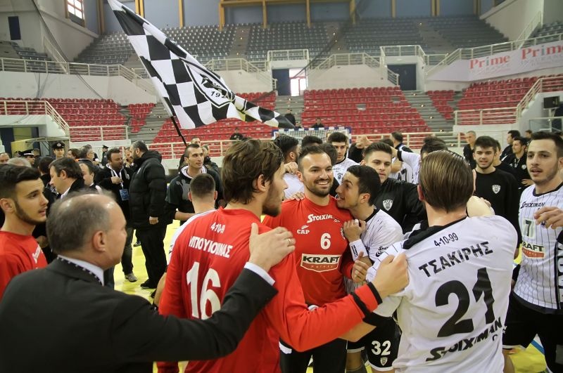 Κύπελλο Χάντμπολ: Απονομή σε άδειο γήπεδο για ΠΑΟΚ (photos)