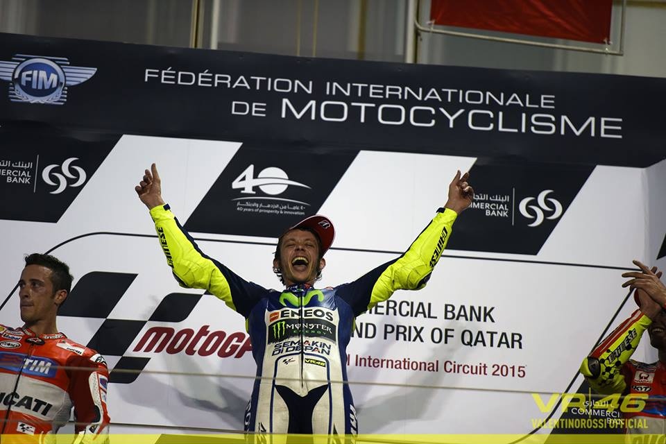 Moto GP: Η «τρελή» νίκη του Ρόσι (photos+videos)