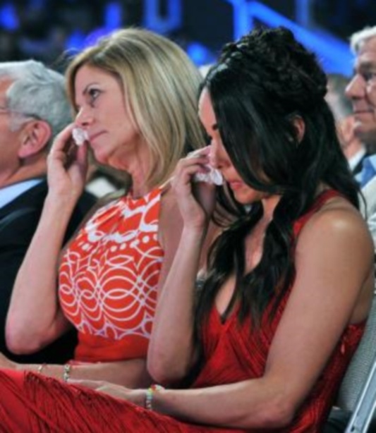 WWE: Γιορτινό Hall of Fame (photos+videos)