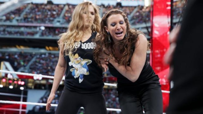 WrestleMania 31: Νύχτωσε με Rollins, ξημέρωσε με Rousey (videos+photos)