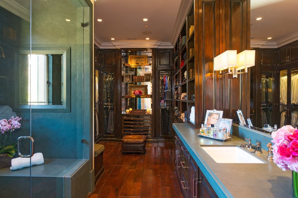 «Παλάτι» ο Τζέραρντ  στο Λος Άντζελες (photos)