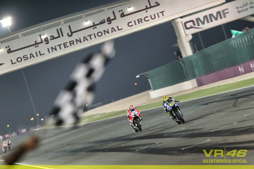 Moto GP: Ο Μάρκεζ είναι ωραίος, αλλά ο Ρόσι είναι αλλιώς (photos+video)