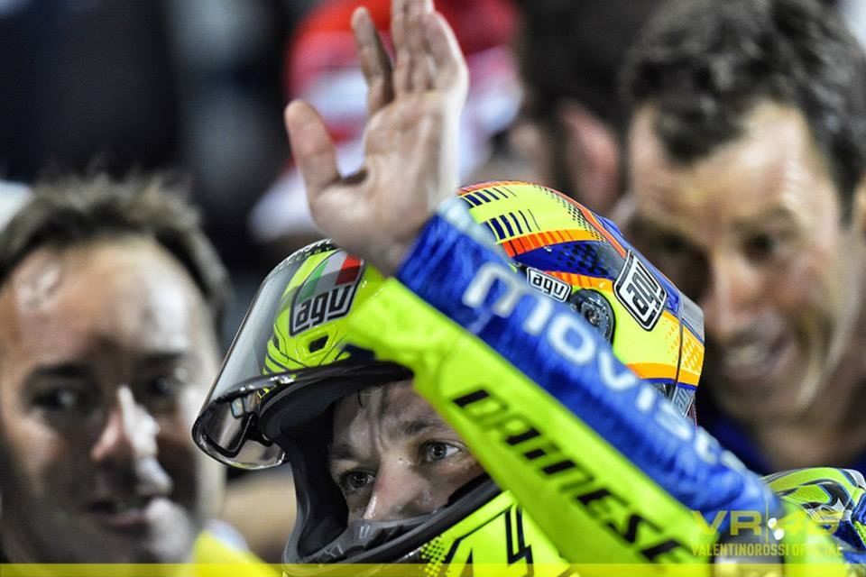 Moto GP: Ο Μάρκεζ είναι ωραίος, αλλά ο Ρόσι είναι αλλιώς (photos+video)