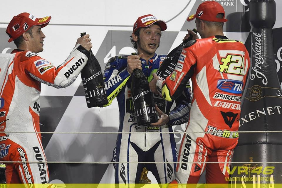 Moto GP: Ο Μάρκεζ είναι ωραίος, αλλά ο Ρόσι είναι αλλιώς (photos+video)
