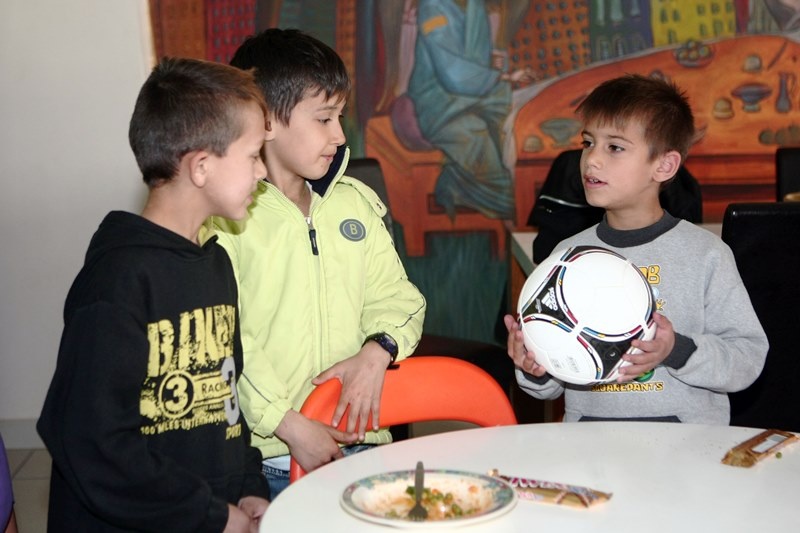 Η Superleague στα παιδιά της «Κιβωτού του Κόσμου» (photos)