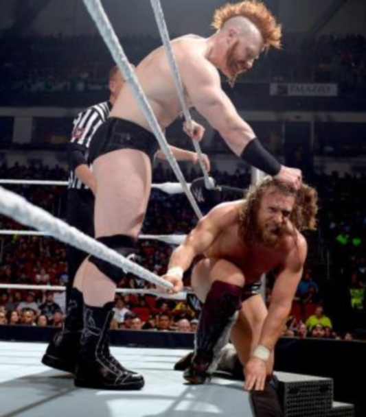 SmackDown: Πρώτος διεκδικητής ο Orton (photos+videos)