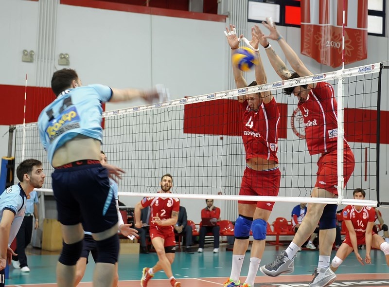 Ολυμπιακός: Με Φοίνικα όπως πέρσι (photos)