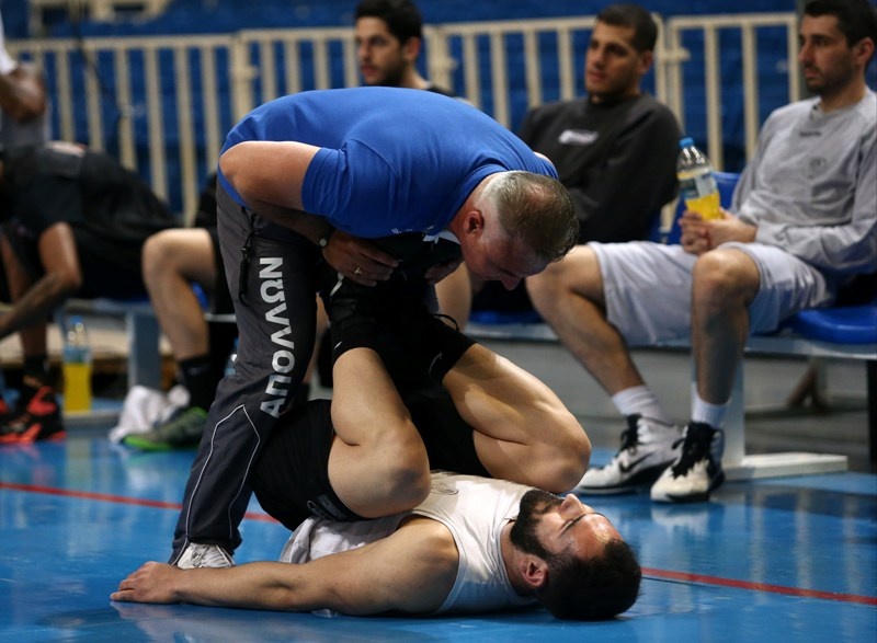 Απόλλωνας Πατρών: Προφυλάσσεται ο Σιγκούνας (photos)