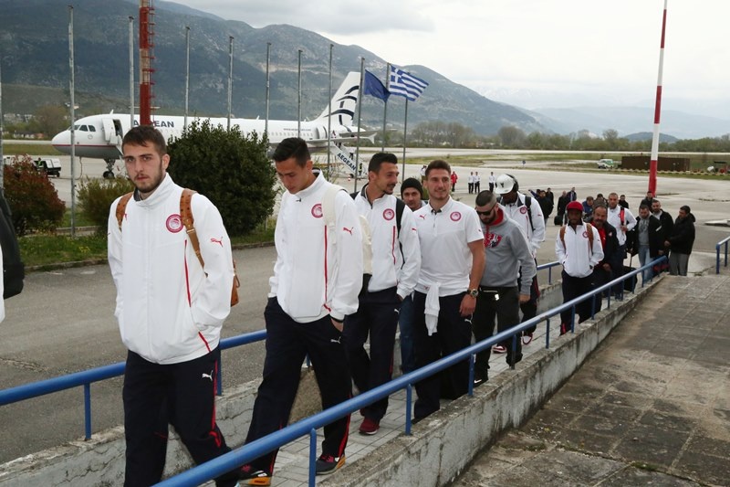 Ολυμπιακός: Υποδοχή και αποθέωση στα Γιάννενα (photos)