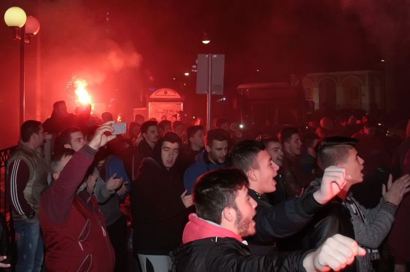 Λάρισα: Φοβερή υποδοχή στην ομάδα! (photos)