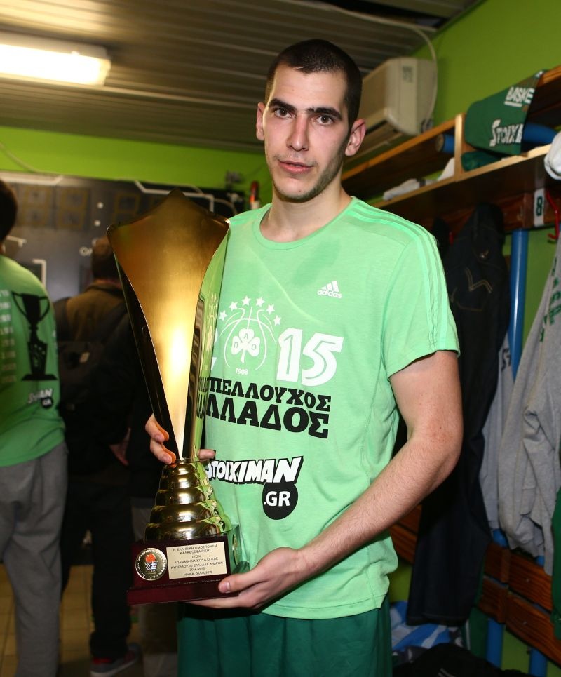 Παναθηναϊκός: Το γλέντησαν στα αποδυτήρια (photos)