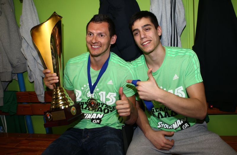 Παναθηναϊκός: Το γλέντησαν στα αποδυτήρια (photos)