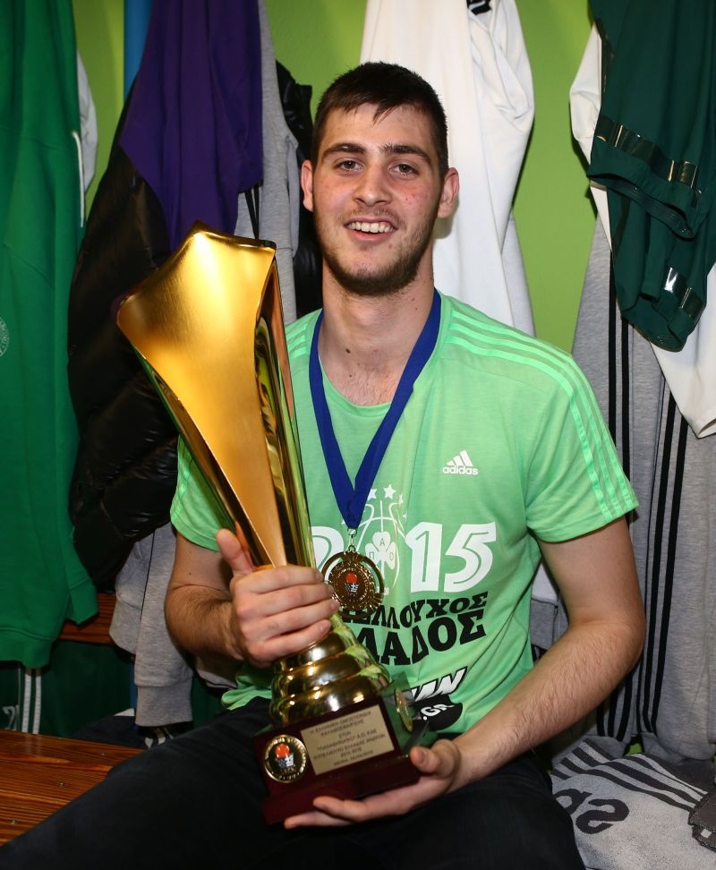 Παναθηναϊκός: Το γλέντησαν στα αποδυτήρια (photos)