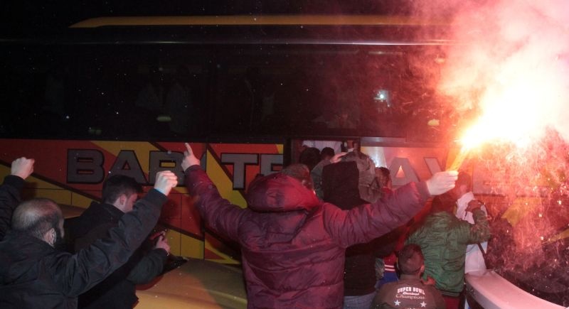 Λάρισα: Φοβερή υποδοχή στην ομάδα! (photos)