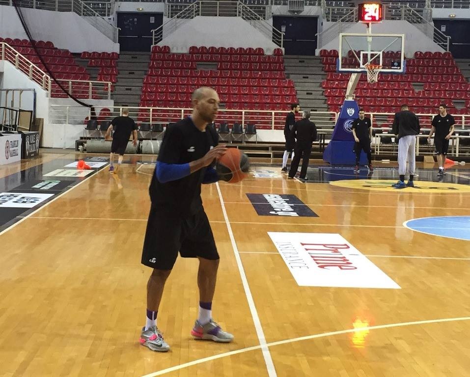 ΠΑΟΚ: Επιστροφή με χαμόγελα (video+photos)