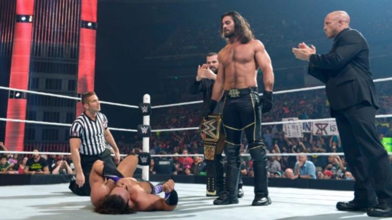 Raw: Αδίστακτος Seth Rollins (videos+photos)