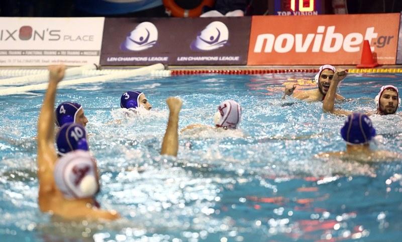 Ολυμπιακός - Προ Ρέκο 8-12 (photos)