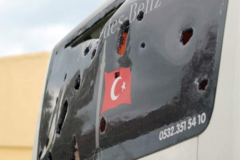 Τουρκία: Επίθεση στο πούλμαν της Μπεσίκτας (photos)