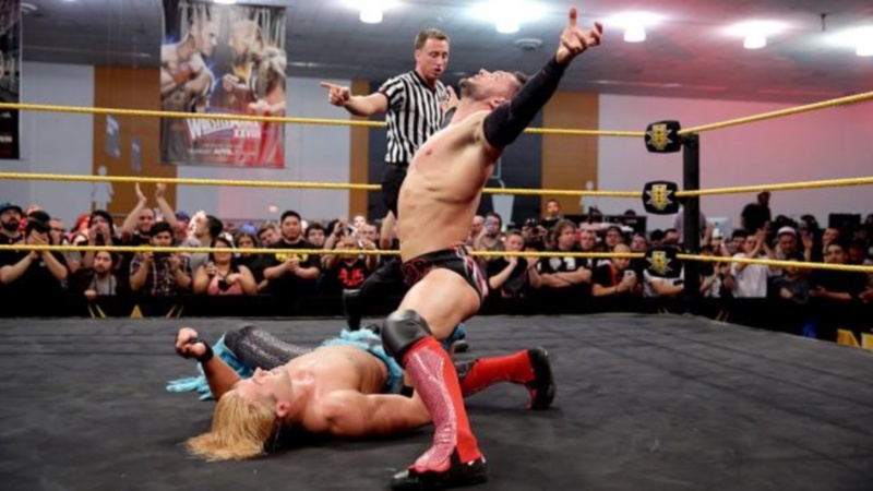 NXT: O δρόμος του Itami για τη WrestleMania (photos+videos)