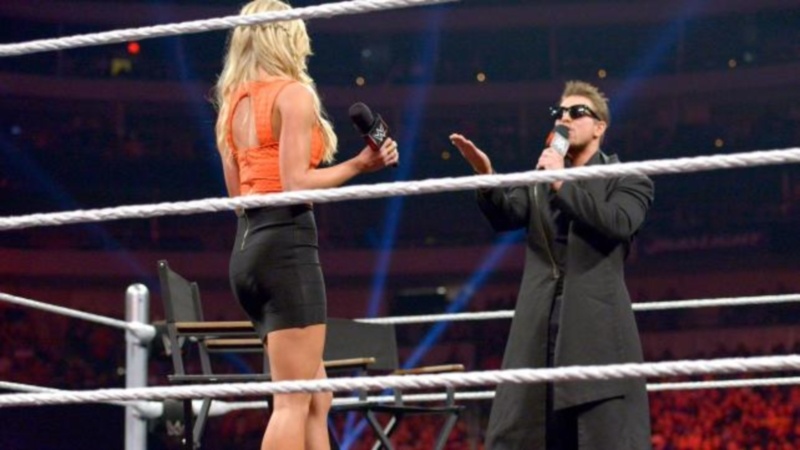 SmackDown: Απτόητος ο Roman Reigns (photos+videos)