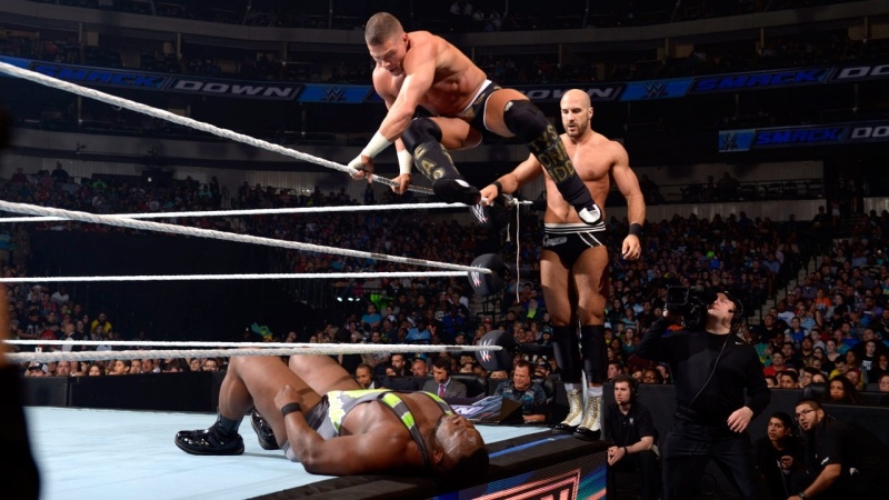 SmackDown: Απτόητος ο Roman Reigns (photos+videos)