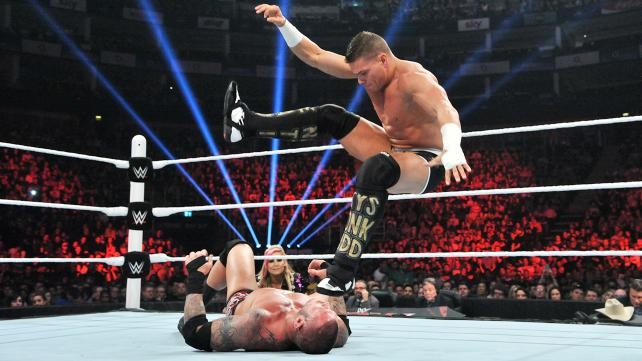 Raw: Απαγόρευση «RKO» στο Extreme Rules (videos+photos)