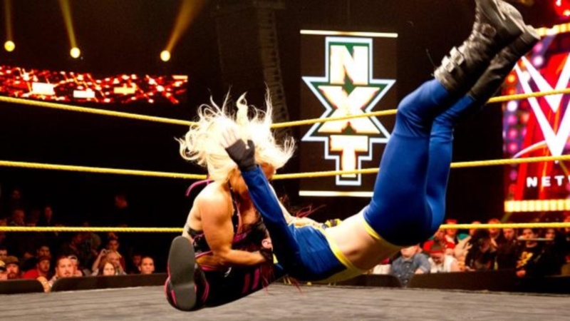 NXT: Προσγείωση για Rhyno (photos+videos)