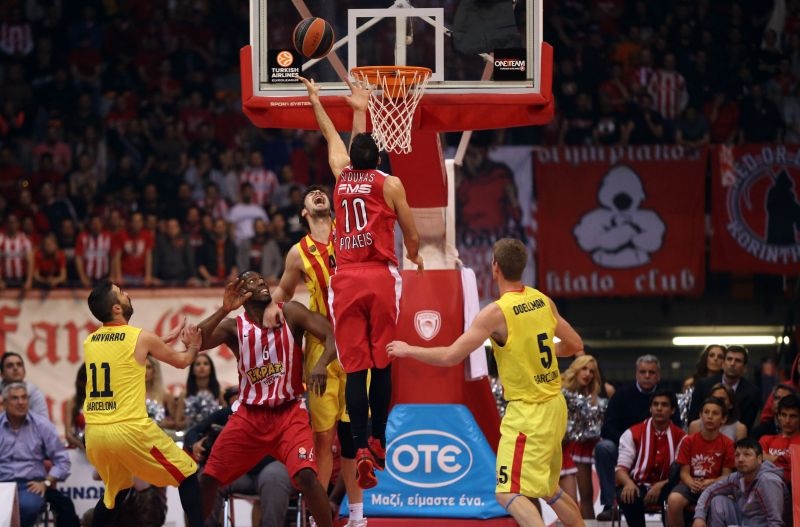 Ευρωλίγκα: Ολυμπιακός - Μπαρτσελόνα 73-71 (photos)