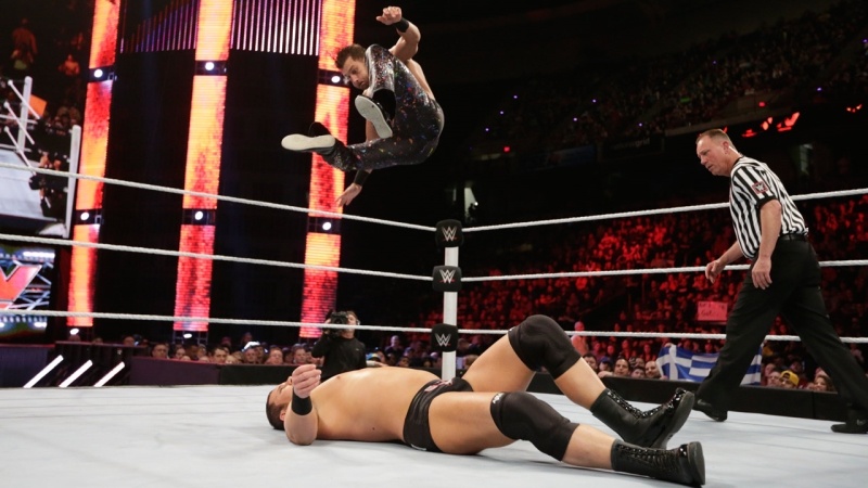Raw: Μέτρησε… RKO o Orton (photos+videos)