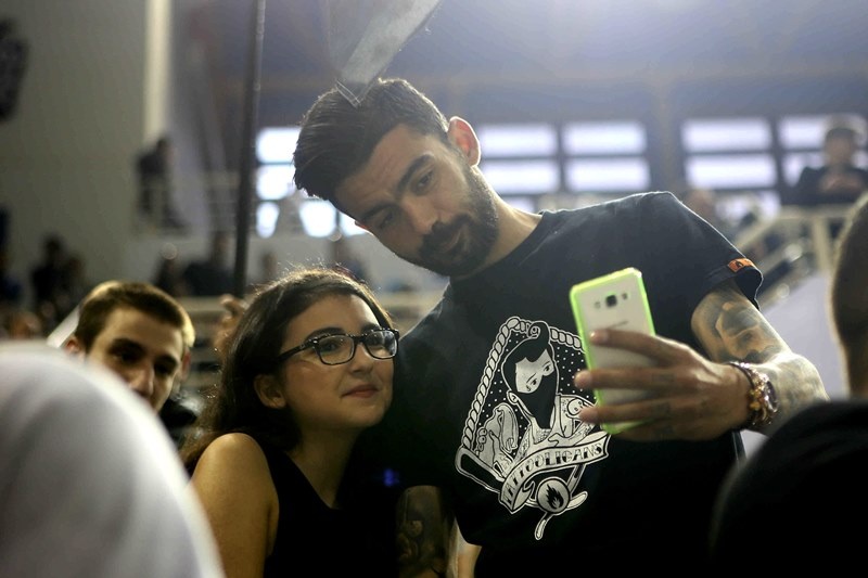 ΠΑΟΚ – Ολυμπιακός: Στο Παλατάκι ο Σαββίδης