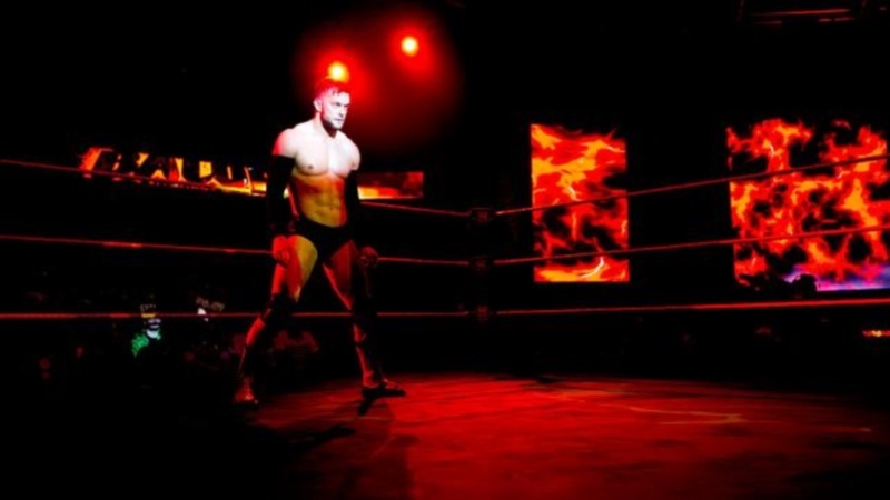NXT: Η απάντηση στον Kevin Owens (photos+videos)