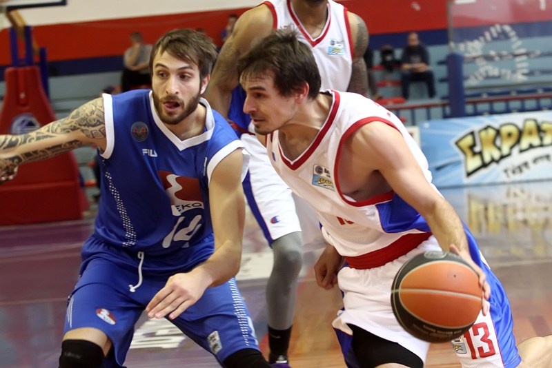 Basket League: Πανιώνιος - Πανελευσινιακός 94-95 (photos)