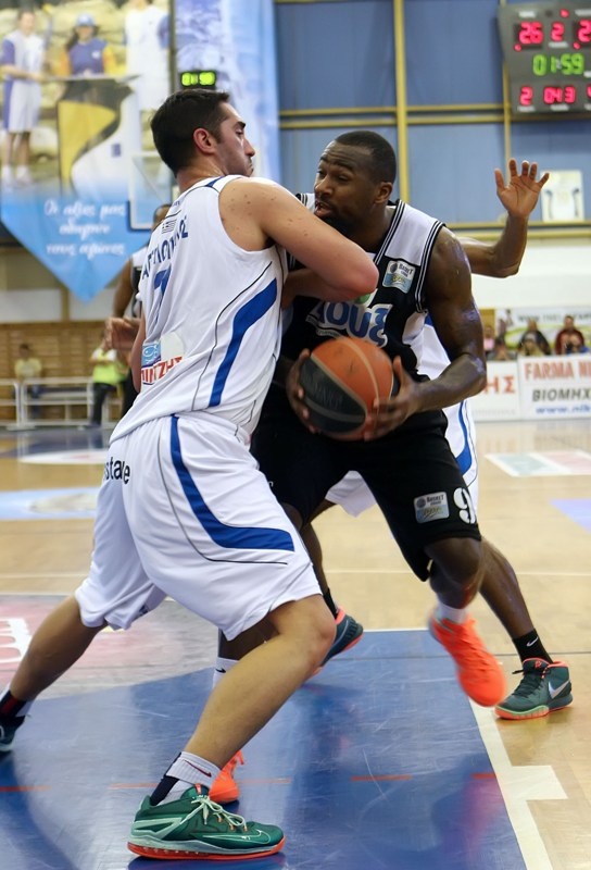 Basket League: Κόροιβος Αμαλιάδας - Απόλλωνας Πατρών 74-68 (61-61 κ.α., photos)