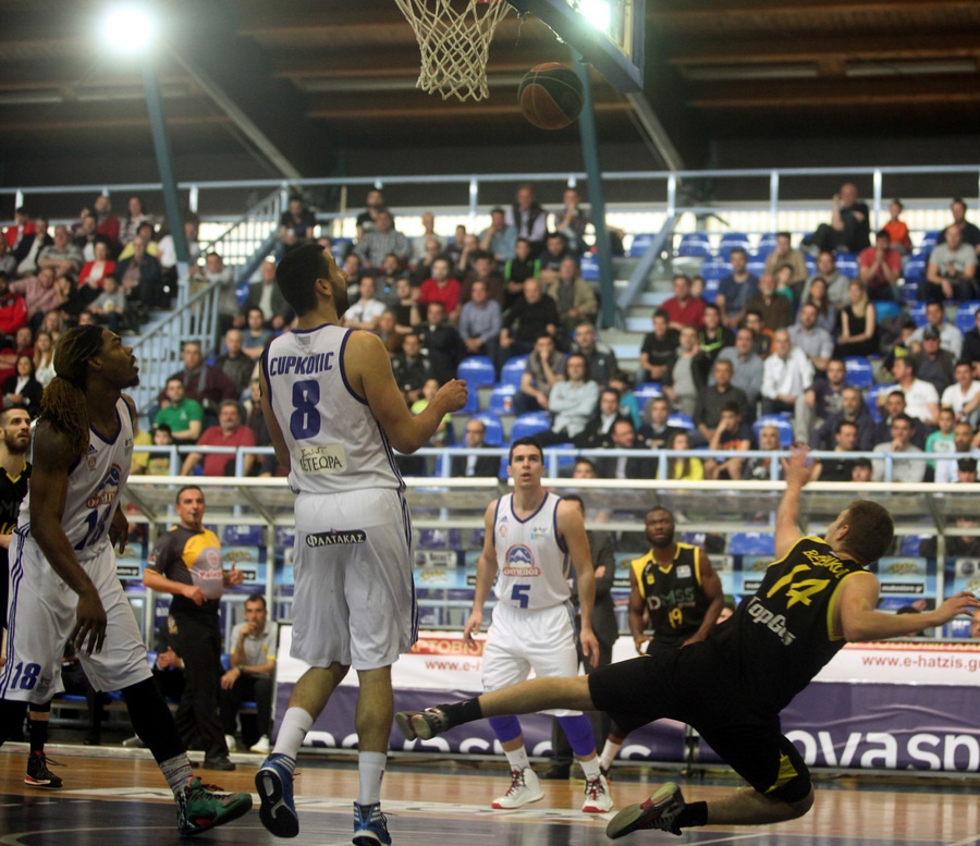 Basket League: Τρίκαλα BC - Άρης 74-81 (photos)