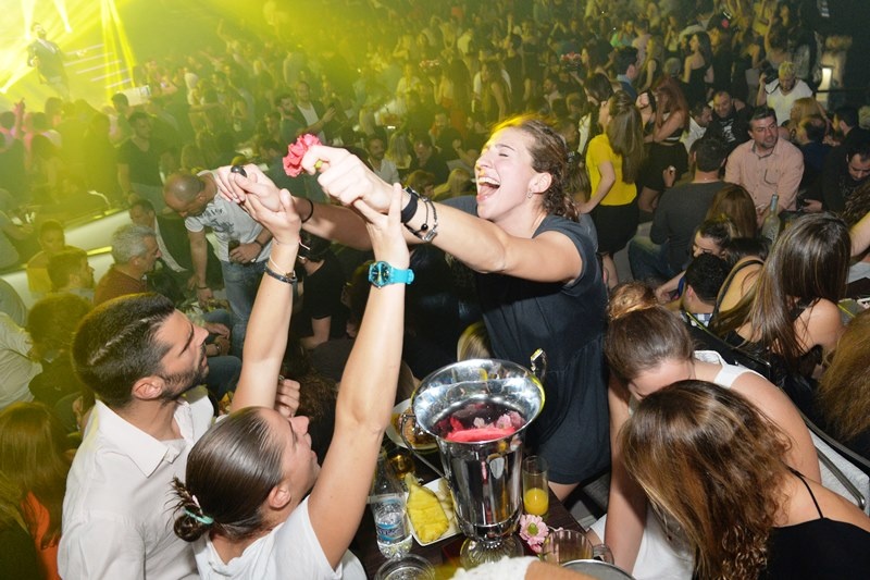 Ολυμπιακός: Το γλέντησαν οι Ευρωπαίες (photos)