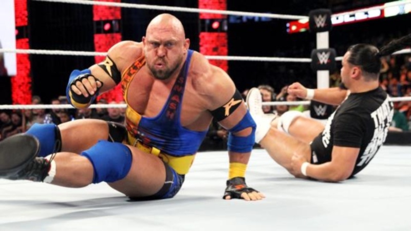 Extreme Rules: Τελικά είχε RKO (videos)