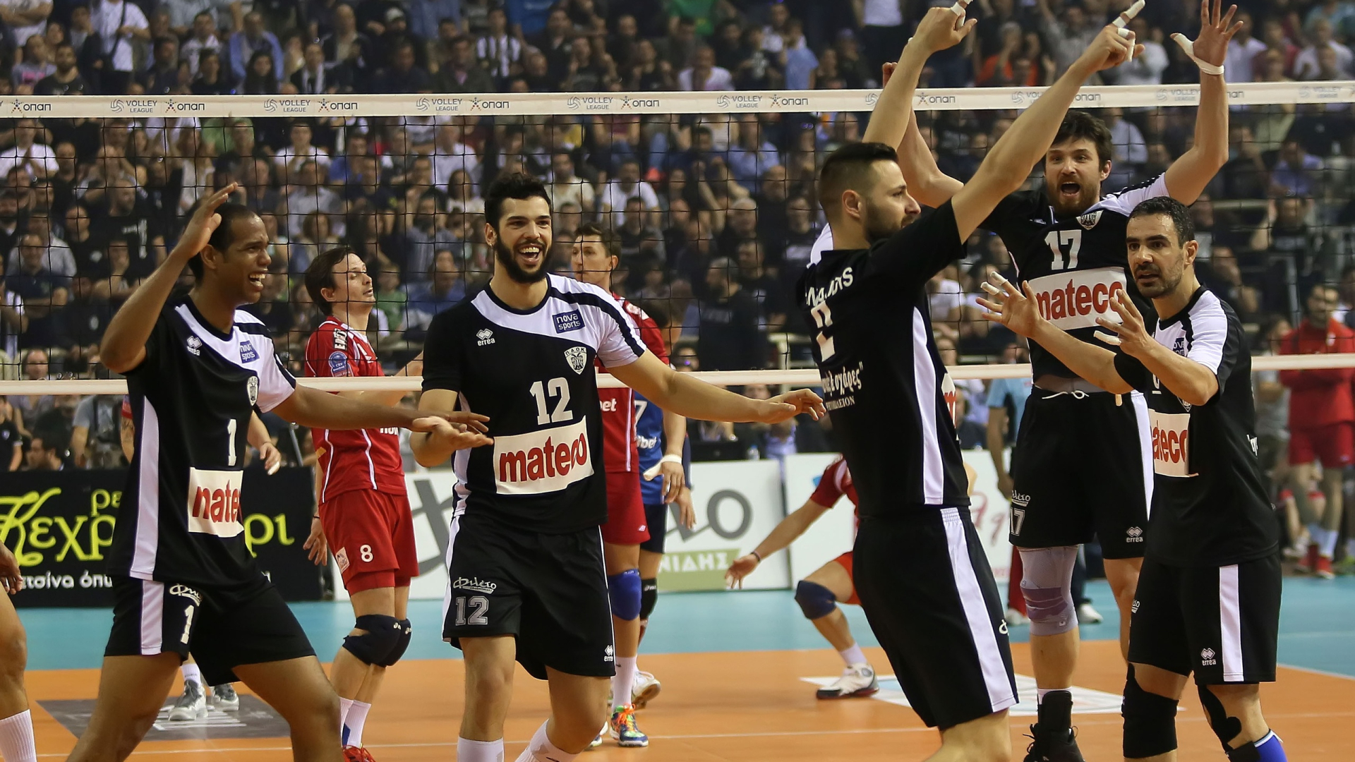 ΠΑΟΚ: Χαμός στους πανηγυρισμούς (photos)