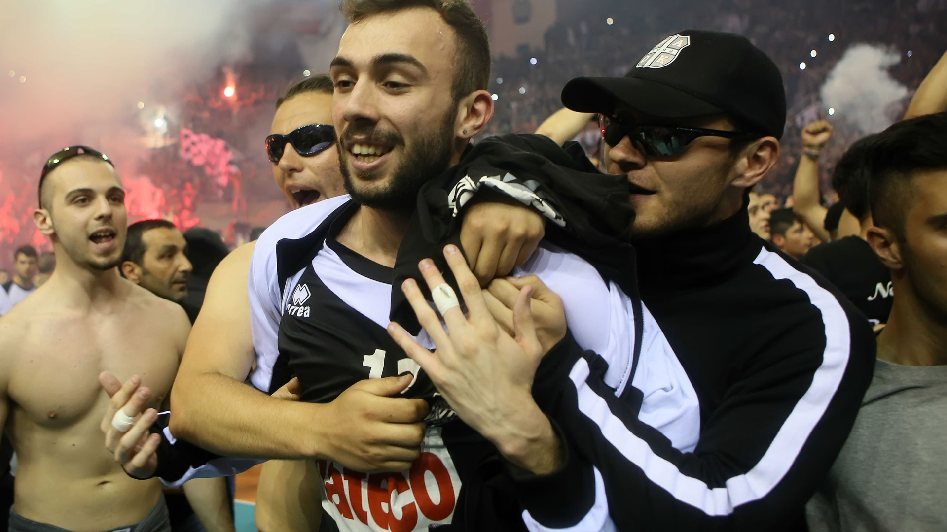 ΠΑΟΚ: Χαμός στους πανηγυρισμούς (photos)