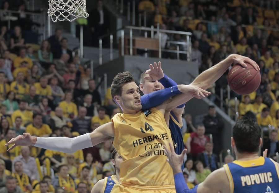 Eurocup: Τίτλος και Ευρωλίγκα για Κίμκι (photos)