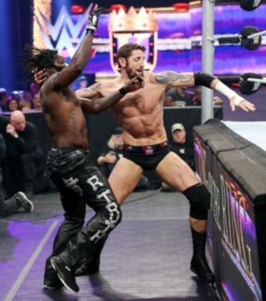 King of the Ring: Πρωτιά για Bad News Barrett (photos+videos)