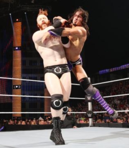 King of the Ring: Πρωτιά για Bad News Barrett (photos+videos)