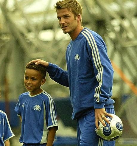 Happy Birthday Becks! (videos+photos)