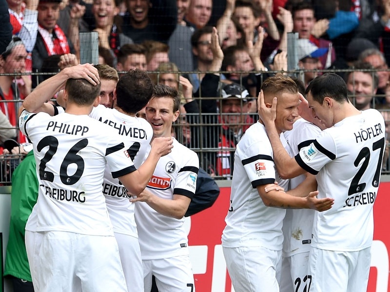 Γερμανία: Επική ανατροπή για Σάλκε, στον πάγκο ο Σωκράτης (photos+videos)