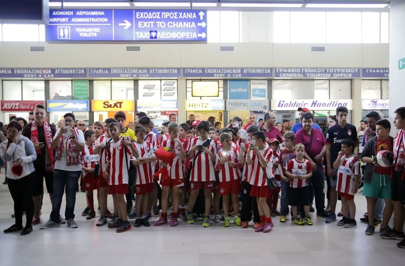 Ολυμπιακός: Με Μαρινάκη στα Χανιά (photos)