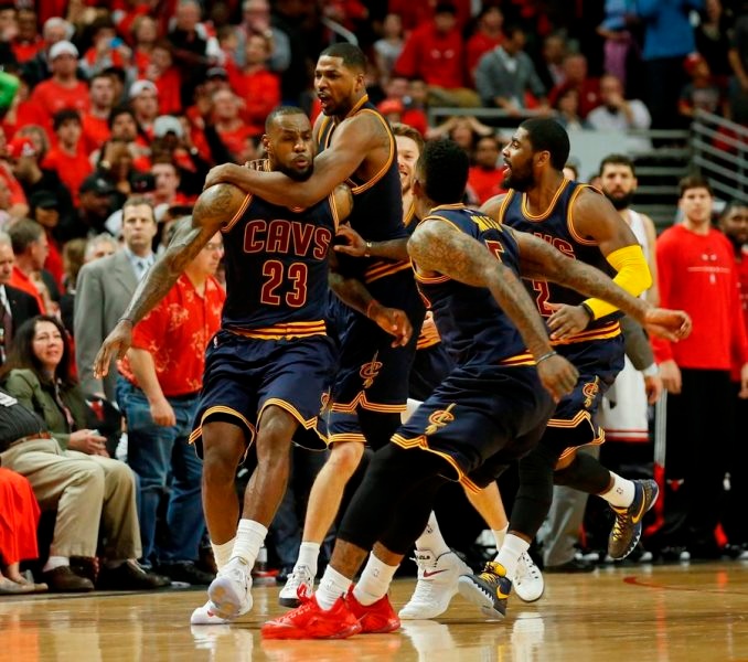 NBA: Ο «Βασιλιάς» ημέρωσε… τους «ταύρους» (photos+videos)