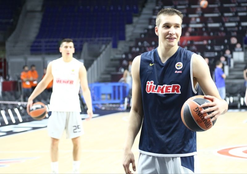 Με χαμόγελα η προπόνηση της Φενέρ! (photos)