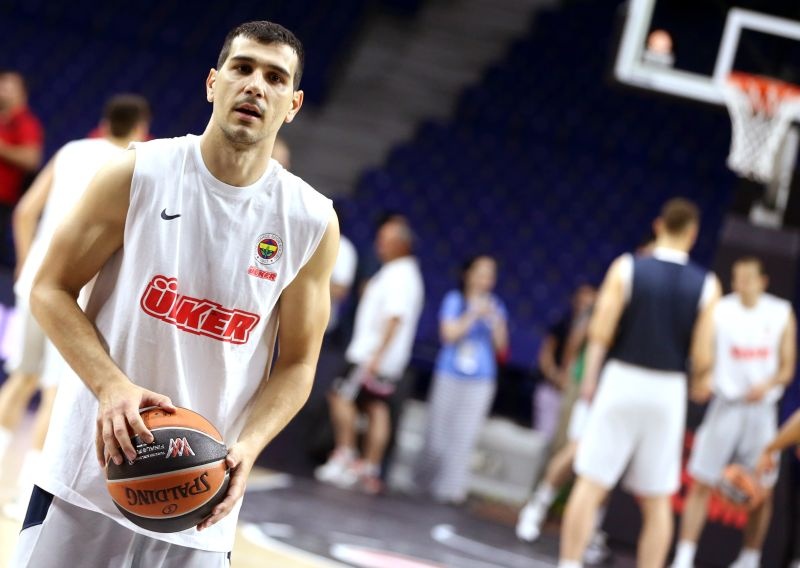 Με χαμόγελα η προπόνηση της Φενέρ! (photos)